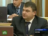 Во вторник новый министр обороны Анатолий Сердюков начинает учебу в Академии Генерального штаба