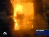 На восточной окраине Красноярска в четверг утром произошел пожар в гальваническом цехе биохимического завода. Борьбу с огнем ведут 10 пожарных расчетов. Как сообщили в пресс-службе управлении ГО и ЧС по краю, один человек погиб