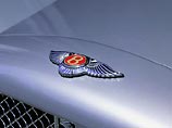 В Москве неизвестные угнали автомобиль Bentley стоимостью 6 млн 800 тыс. рублей.