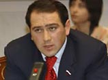 Если Ющенко решится на разгон кабинета министров и ввод ЧП, то это неминуемо переведет ситуацию из политической плоскости в силовую, считает первый зампред думского комитета по делам СНГ и связям с соотечественниками Ахмед Билалов Если Ющенко решится на разгон кабинета министров и ввод ЧП, то это неминуемо переведет ситуацию из политической плоскости в силовую, считает первый зампред думского комитета по делам СНГ и связям с соотечественниками Ахмед Билалов
