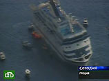 В Эгейском море потерпел крушение круизный лайнер. Эвакуация 1500 человек прошла успешно