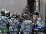 Московский ОМОН в годовщину Ледового побоища разогнал митинг по этому случаю Московский ОМОН в годовщину Ледового побоища разогнал митинг по этому случаю