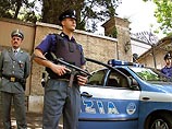 Экономная девушка выпрыгнула на ходу из такси, решив не платить за проезд Экономная девушка выпрыгнула на ходу из такси, решив не платить за проезд