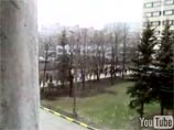 На популярном сайте YouTube появился ролик с записью массовой драки с применением огнестрельного оружия между студентами из Казахстана и Чечни, произошедшей 31 марта в студенческом городке на улице Бутлерова московского Университета нефти и газа им. Губки