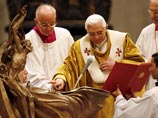 Папа носит Prada:  Бенедикт XVI стал первым законодателем ватиканского стиля