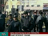 "Несогласные" собрались на митинг в Петербурге
