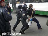 "Русская рулетка" на дороге: болгарские лихачи мчатся на красный свет без тормозов "Русская рулетка" на дороге: болгарские лихачи мчатся на красный свет без тормозов