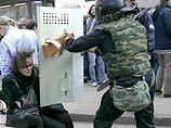 Власти Москвы и Петербурга рассмотрят жалобы пострадавших "несогласных" на "избыточность" действий милиции