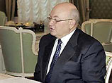 Фурсенко намекнул мэру Москвы Юрию Лужкову, что столице надо самой поддерживать своих студентов. "Я слушаю вас, и завидую, с какой легкостью в Москве можно решить проблему, которую у нас в правительстве решить намного сложнее", - сказал министр мэру Фурсенко намекнул мэру Москвы Юрию Лужкову, что столице надо самой поддерживать своих студентов. "Я слушаю вас, и завидую, с какой легкостью в Москве можно решить проблему, которую у нас в правительстве решить намного сложнее", - сказал министр мэру