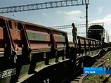 Вторая за год колонна с российским военным имуществом выехала из Грузии в Армению Вторая за год колонна с российским военным имуществом выехала из Грузии в Армению