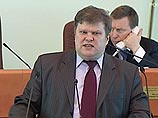 Депутат Сергей Митрохин ("Яблоко - Объединенные демократы") настаивал на сокращении численности инициативной группы для проведения референдума до ста человек Депутат Сергей Митрохин ("Яблоко - Объединенные демократы") настаивал на сокращении численности инициативной группы для проведения референдума до ста человек