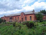 Владивостокская епархия РПЦ частично урегулировала вопрос с женским монастырем, здание которого было продано "под снос" Владивостокская епархия РПЦ частично урегулировала вопрос с женским монастырем, здание которого было продано "под снос"