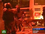 Милиция спецсредствами разогнала митинг оппозиции у Дома правительства Киргизии Милиция спецсредствами разогнала митинг оппозиции у Дома правительства Киргизии