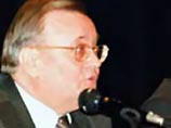 Как сообщил в начале заседания председатель КС Иван Домбровский, на заседании присутствуют все судьи КС Как сообщил в начале заседания председатель КС Иван Домбровский, на заседании присутствуют все судьи КС