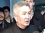В Киргизии сельчане не отдали спецназу и следователям лидера оппозиции Кулова В Киргизии сельчане не отдали спецназу и следователям лидера оппозиции Кулова