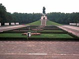 В Берлине вандалы повредили монумент павшим советским воинам в Трептов-парке