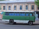 Микроавтобус  со  школьниками  столкнулся  с  иномаркой на Украине, есть погибшие
