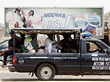 После всеобщих выборов в Нигерии оппозиция и наблюдатели требуют нового голосования