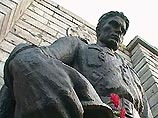 В ноте содержится призыв к эстонским властям отказаться от планов по переносу памятника и захоронения, "направленных по сути на пересмотр роли стран антигитлеровской коалиции в победе над фашизмом во Второй Мировой войне В ноте содержится призыв к эстонским властям отказаться от планов по переносу памятника и захоронения, "направленных по сути на пересмотр роли стран антигитлеровской коалиции в победе над фашизмом во Второй Мировой войне