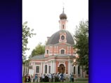 В московском храме помянули жертв трагедии в Вирджинском политехническом институте