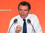 Третье место в первом туре выборов с результатом 18,55% занял лидер демократов-центристов 55-летний Франсуа Байру. Результаты двух кандидатов во втором туре во многом зависят тех, кто его поддержал, а это 6,8 миллионов человек
