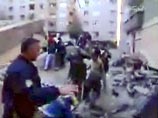 В Стамбуле обрушился жилой дом: под завалами есть люди В Стамбуле обрушился жилой дом: под завалами есть люди