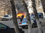В центре Читы взорван автомобиль: два человека погибли В центре Читы взорван автомобиль: два человека погибли