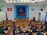 Двух киргизских оппозиционеров выпустили из СИЗО ГКНБ под гарантии парламентариев