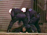 ГИБДД блокировала акцию "синих ведерок" в Москве. Двоим ее участникам грозит арест на 15 суток ГИБДД блокировала акцию "синих ведерок" в Москве. Двоим ее участникам грозит арест на 15 суток