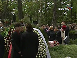 Мстислав Ростропович похоронен на Новодевичьем кладбище