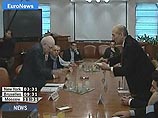Опасения политического кризиса связаны с публикацией критического доклада комиссии Винограда о действиях военного и политического руководства во Второй ливанской войне Опасения политического кризиса связаны с публикацией критического доклада комиссии Винограда о действиях военного и политического руководства во Второй ливанской войне