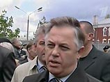 Кроме того, лидер коммунистов Петр Симоненко предложил лишить судей пожизненного статуса Кроме того, лидер коммунистов Петр Симоненко предложил лишить судей пожизненного статуса