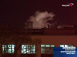 Спасателям удалось не дать ядовитому газу распространиться. Он был охлажден водой, после чего смесь аммиака с водой закачали в цистерны и вывезли Спасателям удалось не дать ядовитому газу распространиться. Он был охлажден водой, после чего смесь аммиака с водой закачали в цистерны и вывезли
