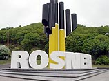 До этой покупки "Роснефть" - вторая в топ-листе российских нефтяных компаний, в 2006 году она добыла 81,7 млн тонн нефти. А первенство второй год держит "Лукойл": в прошлом году добыл в России 90,2 млн тонн нефти и еще 5 млн тонн - за рубежом До этой покупки "Роснефть" - вторая в топ-листе российских нефтяных компаний, в 2006 году она добыла 81,7 млн тонн нефти. А первенство второй год держит "Лукойл": в прошлом году добыл в России 90,2 млн тонн нефти и еще 5 млн тонн - за рубежом