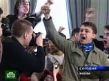 "Нашисты" сорвали пресс-конференцию с участием эстонского генконсула в Петербурге "Нашисты" сорвали пресс-конференцию с участием эстонского генконсула в Петербурге