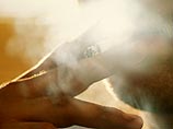 Исследователи из Стенфордского университета утверждают: распространенное мнение о том, что нахождение рядом с курильщиком, который дымит на улице безопасно, ошибочно