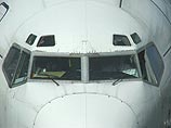 В Петербурге совершил вынужденную посадку Boeing-737