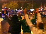Противники избрания Николя Саркози президентом Франции в понедельник вечером вновь провели на парижской площади Бастилии акцию протеста, которая сопровождалась беспорядками