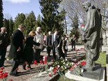 Памятник советскому Воину-Освободителю Таллина установлен городском военном кладбище