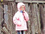 В Московской области под городом Наро-Фоминск преступник надругался над двумя малолетними девочками. Педофил хитростью заманил 7-летнюю Катю и 8-летнюю Таню в свою машину, завез в лес и изнасиловал
