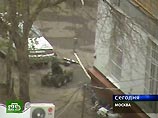 Подозрительный автомобиль "ВАЗ-2107" был обнаружен около 13:00 во вторник около дома в районе дома 26/44 по Профсоюзной улице, недалеко от ее пересечения с Нахимовским проспектом Подозрительный автомобиль "ВАЗ-2107" был обнаружен около 13:00 во вторник около дома в районе дома 26/44 по Профсоюзной улице, недалеко от ее пересечения с Нахимовским проспектом