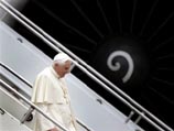 Папа Бенедикт XVI прибыл с визитом в Бразилию
