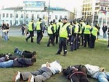 Против эстонских полицейских возбуждено 4 дела за превышение власти во время беспорядков в Таллине
Против эстонских полицейских возбуждено 4 дела за превышение власти во время беспорядков в Таллине