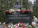 Штрафы ГИБДД можно будет оплатить не выходя из машины Штрафы ГИБДД можно будет оплатить не выходя из машины