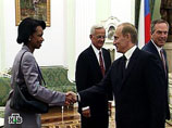 В Москве она заявила, что между Россией и США нет новой "холодной войны"