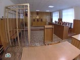 В Южно-Сахалинске в среду утром в здании областного суда на улице Коммунистической застрелился милиционер охранно-конвойной службы