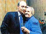 Ветеран из Челябинска получил баян, попросив об этом Путина на "прямой линии" Ветеран из Челябинска получил баян, попросив об этом Путина на "прямой линии"