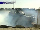 Пока палестинцы продолжают ракетные обстрелы Израиля, тот в секторе Газа применяет танки и авиацию Пока палестинцы продолжают ракетные обстрелы Израиля, тот в секторе Газа применяет танки и авиацию