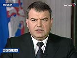 Министр обороны РФ Анатолий Сердюков заявил, что после первых поездок в части с первого взгляда ему хотелось изменить форму одежды Министр обороны РФ Анатолий Сердюков заявил, что после первых поездок в части с первого взгляда ему хотелось изменить форму одежды