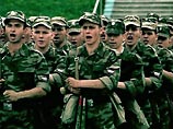 "Российская, советская военная форма богата своими традициями... Надо понять, что форма очень важна для армии во всех отношениях - и в бою, и на параде", - заявил министр